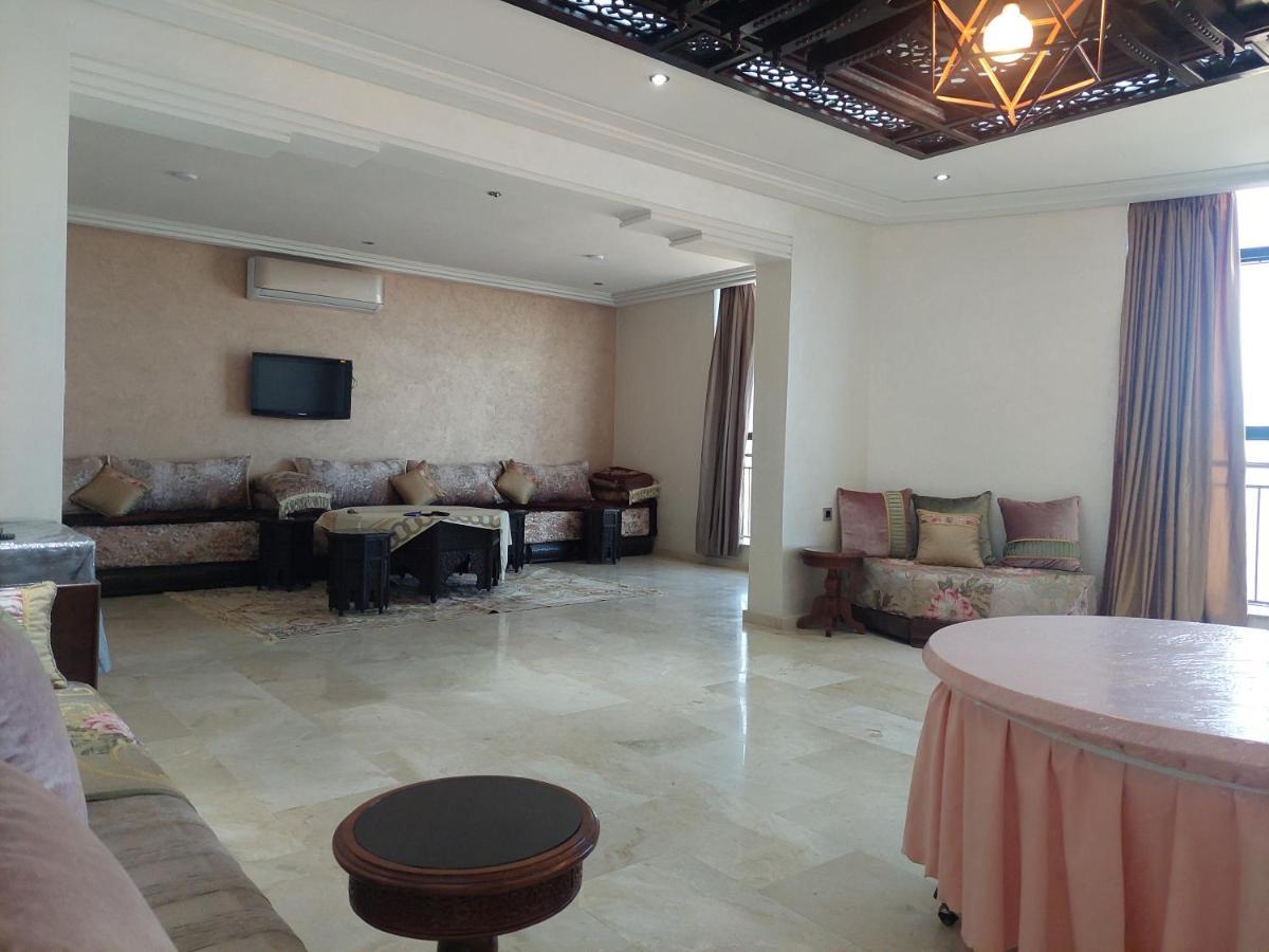 Residence La Corniche Etage 2 Nador Zewnętrze zdjęcie